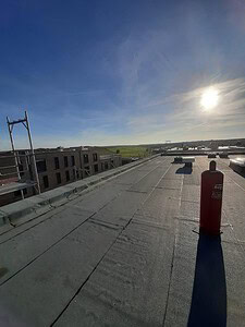 Dachisolierung einer Halle