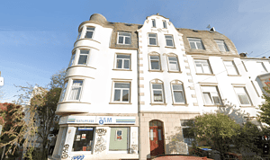 Henriettenstrasse, Umbau einer Garage zum Wohnhaus